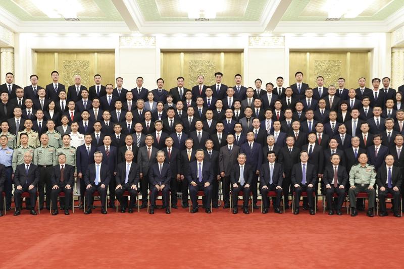 上海交大吳樹范教授作為嫦娥六號任務參研參試人員代表受到黨和國家領導人接見